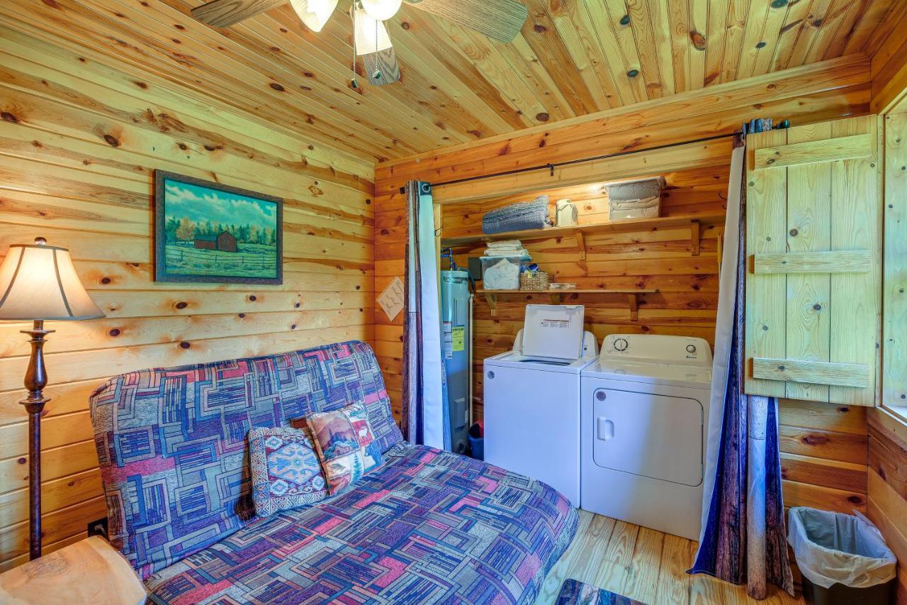 Blue Ridge Mountain Cabin With Views And Hot Tub Sparta Экстерьер фото